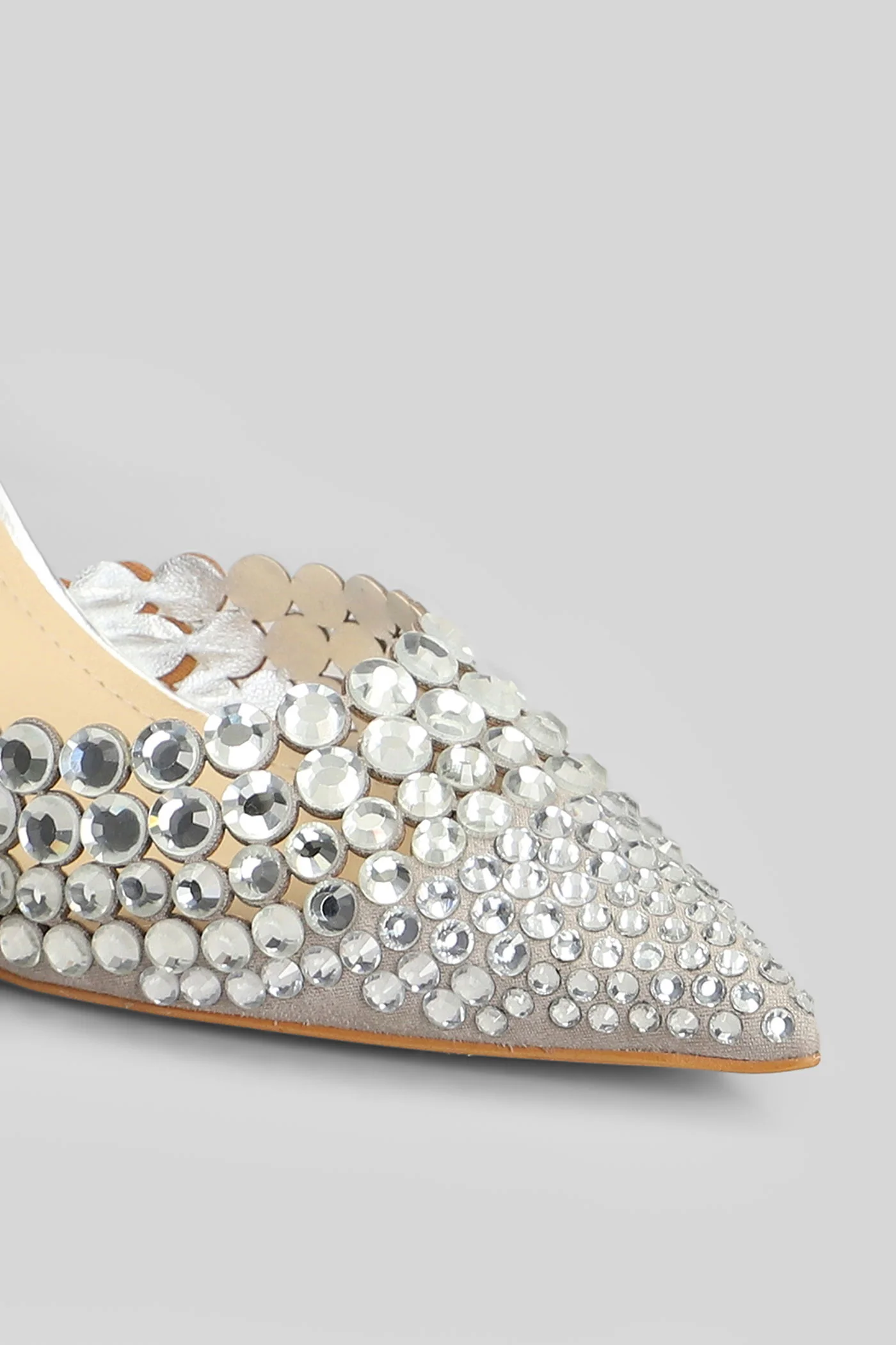 Pumps in silver leather - Image 5