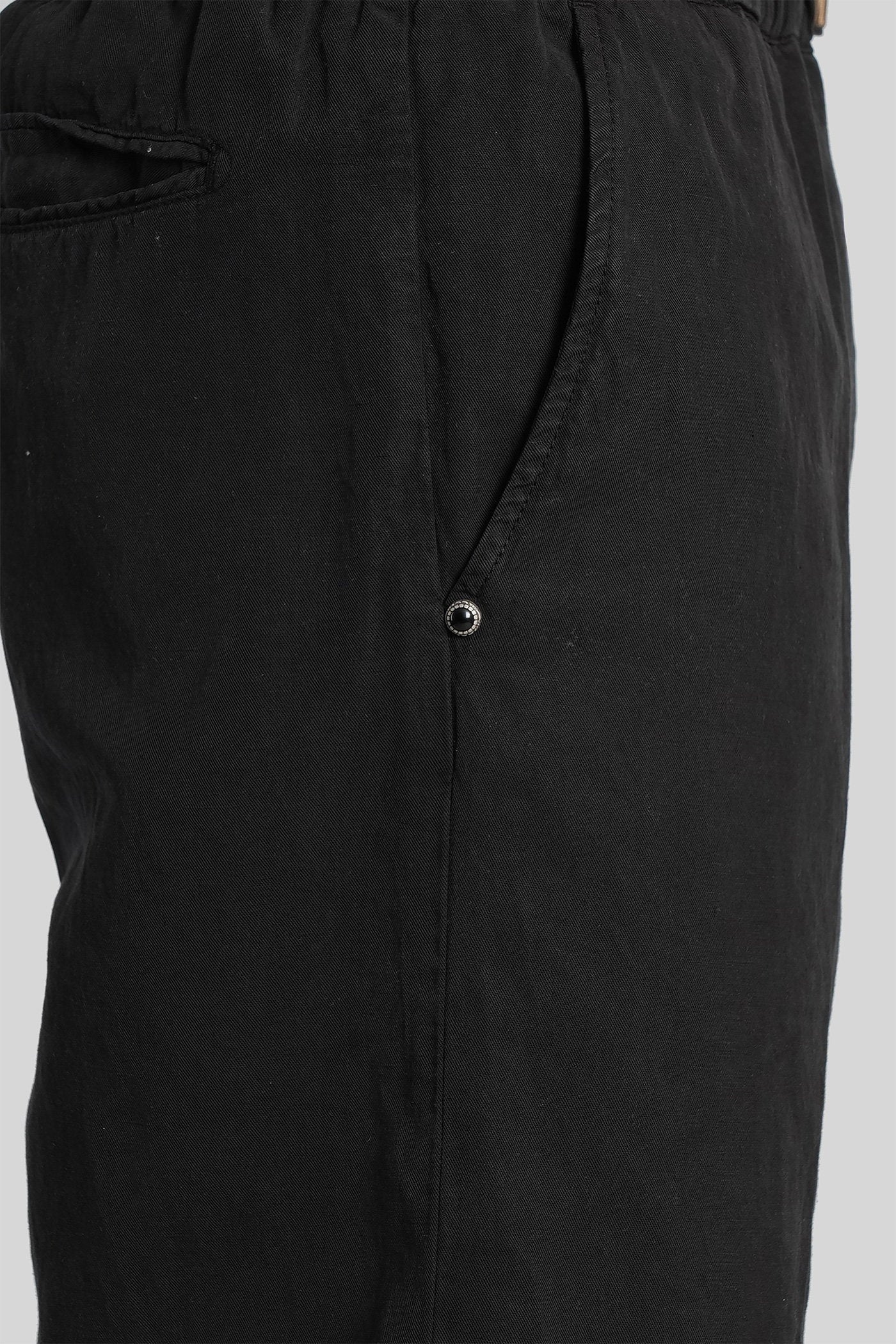 Shorts in black wool and polyester - Image 5