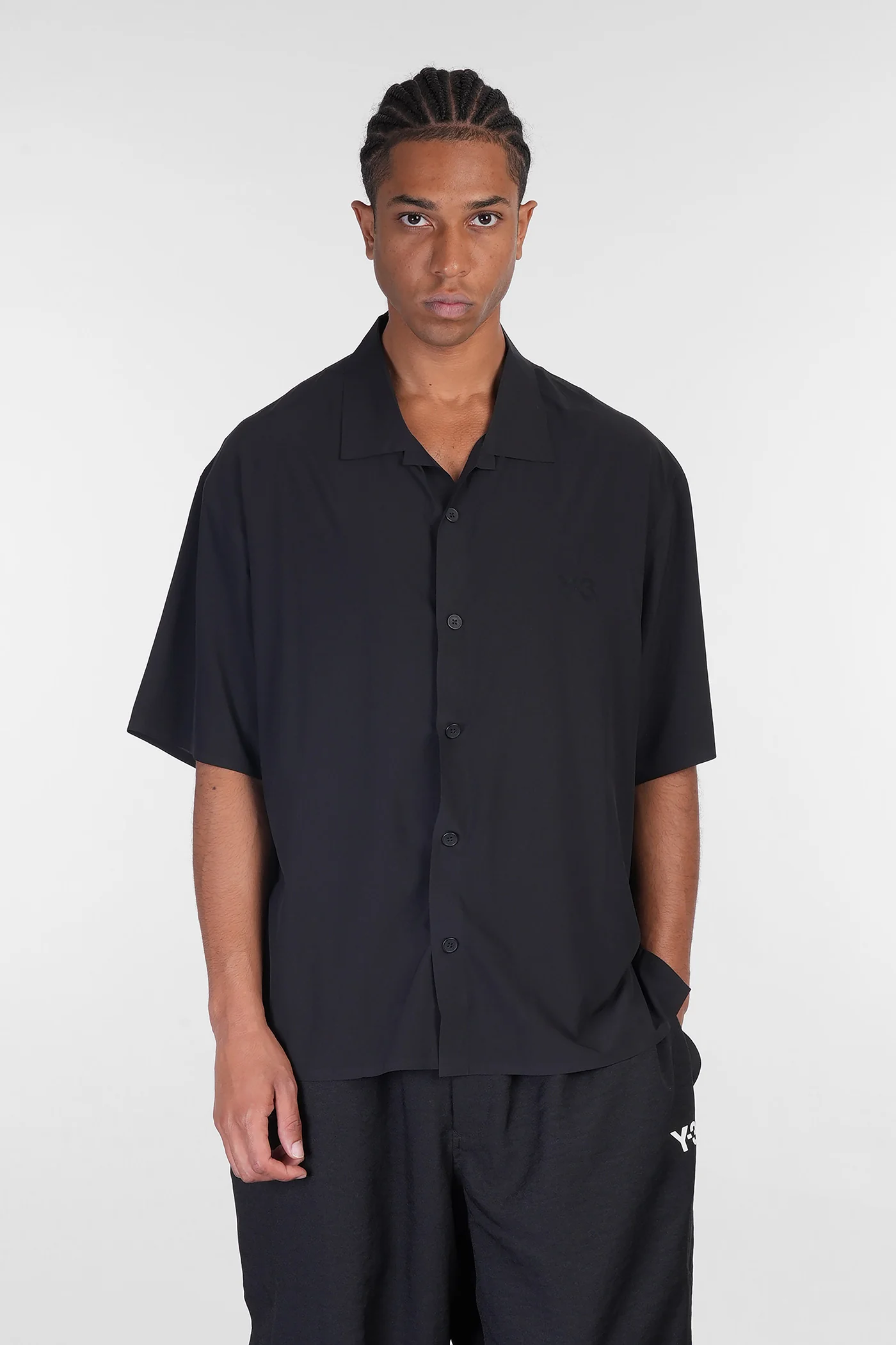 Shirt in black polyester