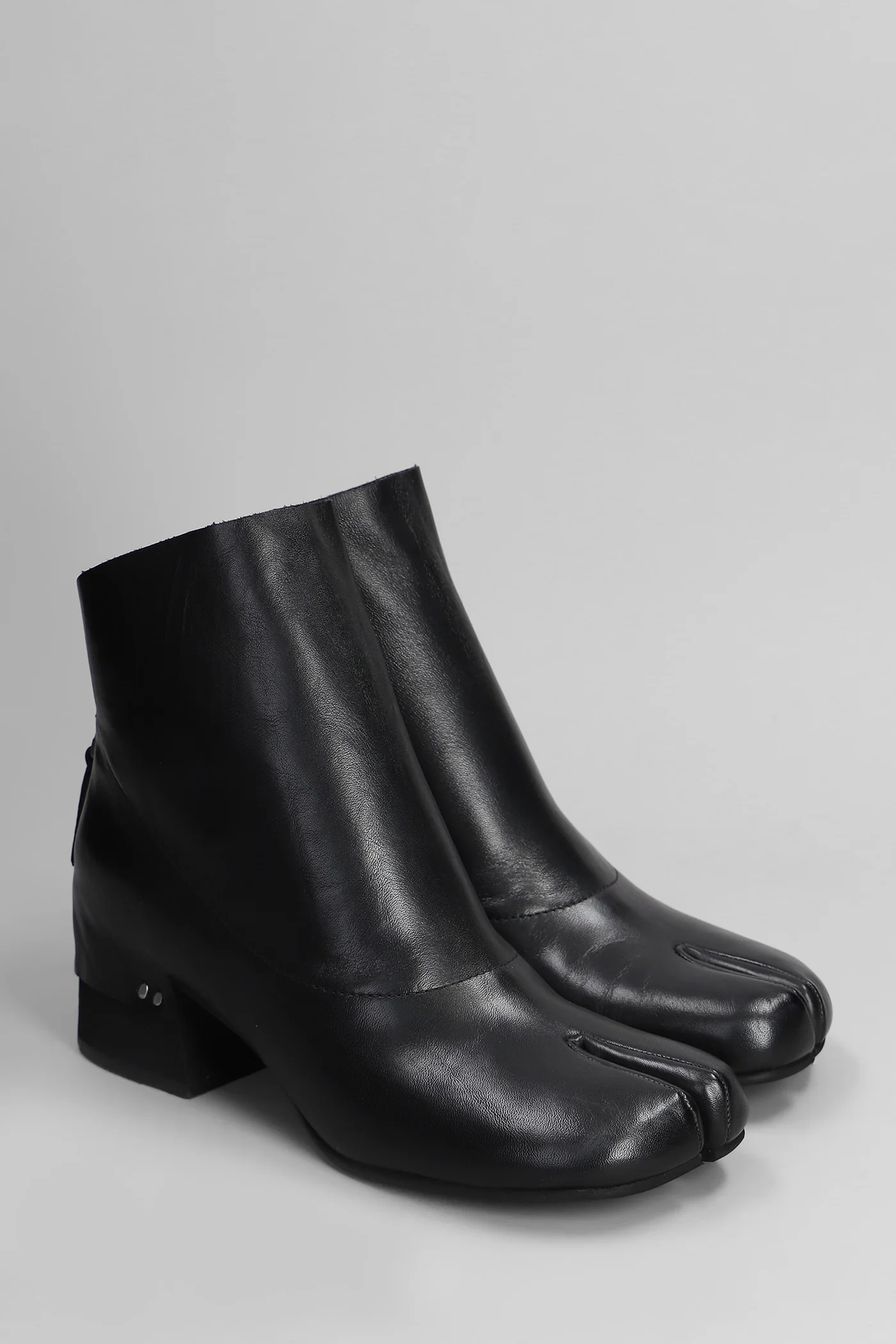 Kuro High heels Ankle boots in black leather - Image 2