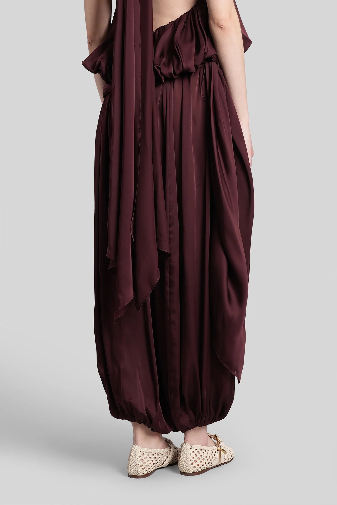 Pants in bordeaux silk - Image 3